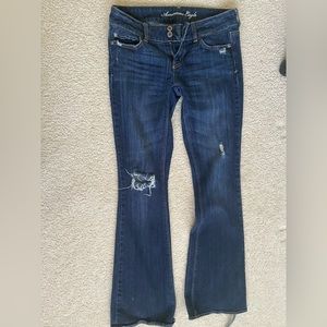 American Eagle jeans size 4.